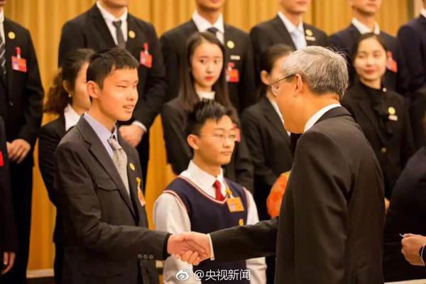 山東省消協及相關協會聯合倡議 拒絕粽子過度包裝