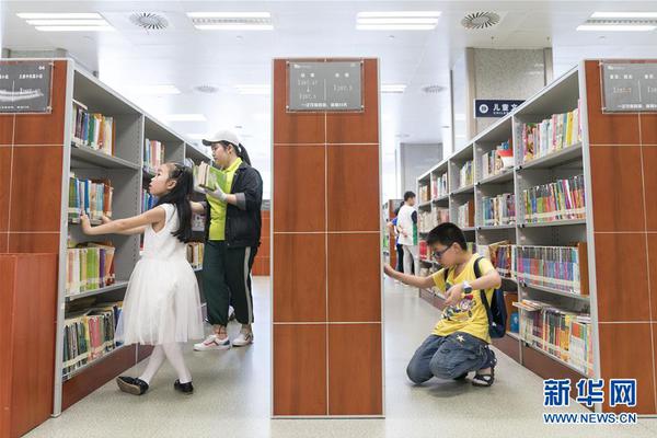游客