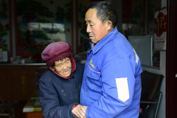 游客